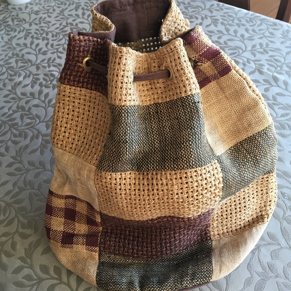 Handbags - 3/$25🎈Lightweight Hobo Bag, EUC